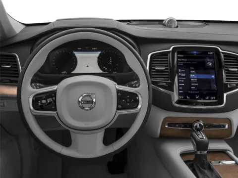 Photos of 2016 Volvo XC90 T6 Momentum for sale in Des Moines, IA at Capital City Motor Company