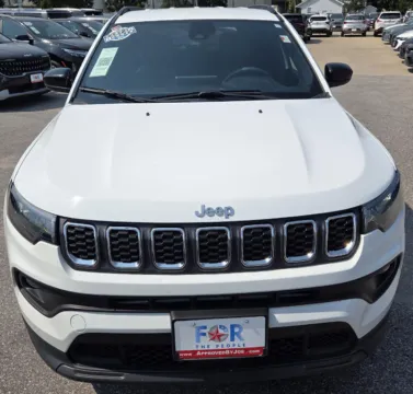 Another view of 2024 JEEP COMPASS LATITUD for sale in Des Moines, IA at Capital City Motor Company
