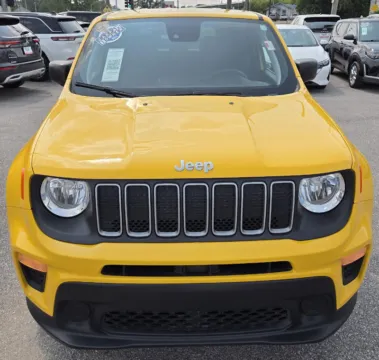 Another view of 2023 Jeep Renegade Latitude for sale in Des Moines, IA at Capital City Motor Company