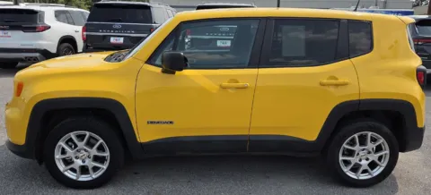 More photos of 2023 Jeep Renegade Latitude at Capital City Motor Company, IA