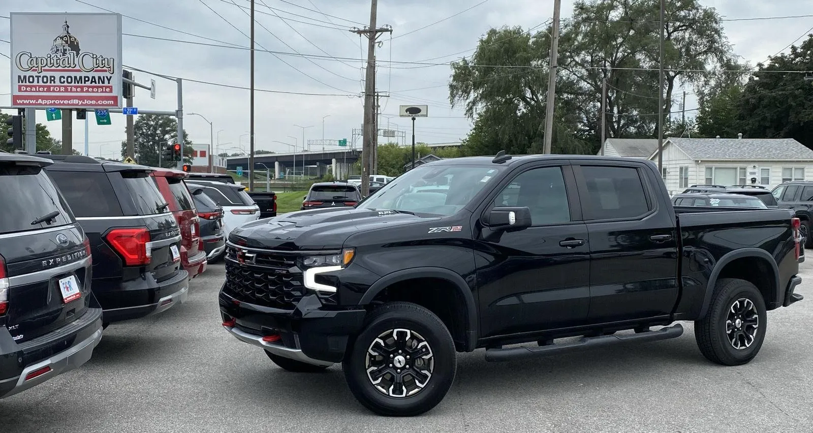 Black 2023 Chevrolet Silverado 1500 ZR2 for sale in Des Moines, IA