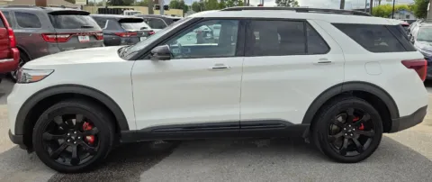 More photos of 2022 Ford Explorer ST at Capital City Motor Company, IA