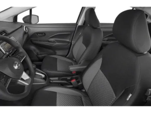 More photos of 2021 Nissan Versa SV at Capital City Motor Company, IA