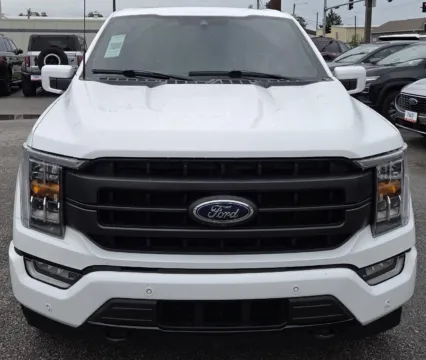 Another view of 2021 Ford F-150 LARIAT for sale in Des Moines, IA at Capital City Motor Company