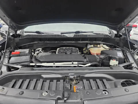 More photos of 2021 Chevrolet Silverado 1500 LT at Capital City Motor Company, IA