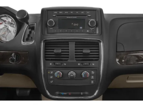 More photos of 2019 Dodge Grand Caravan SXT at Capital City Motor Company, IA