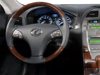 Photos of 2010 Lexus ES 350 for sale in Des Moines, IA at Capital City Motor Company