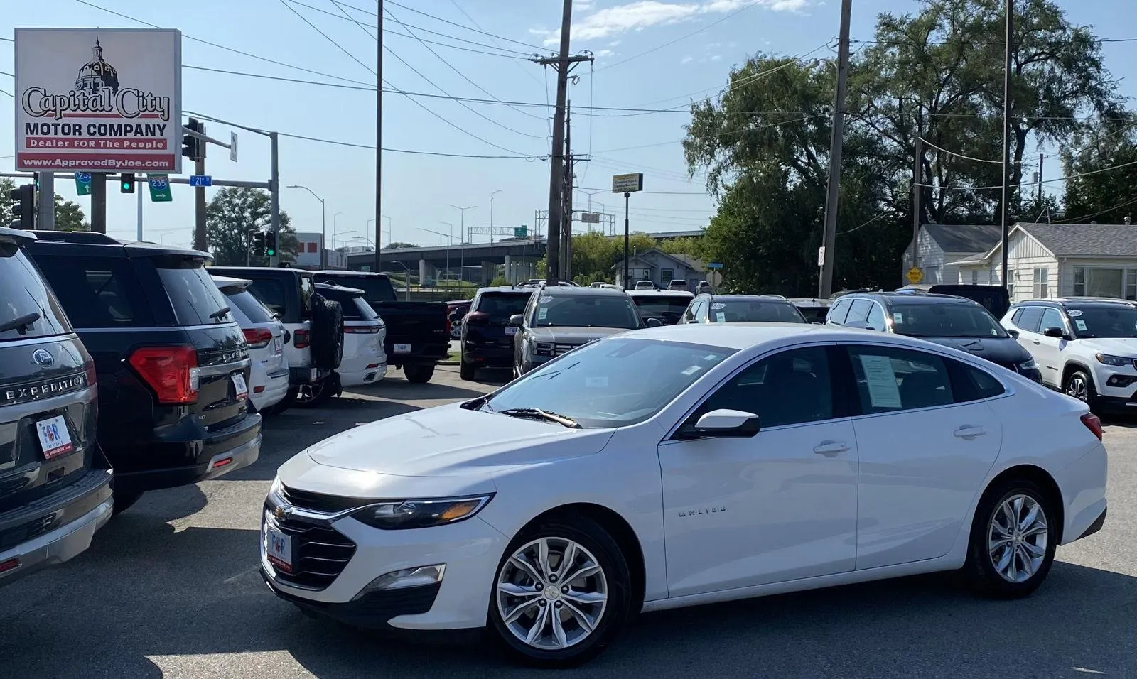 White 2024 Chevrolet Malibu LT for sale in Des Moines, IA
