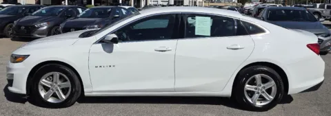 More photos of 2020 Chevrolet Malibu LS at Capital City Motor Company, IA