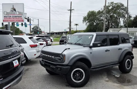 Silver 2022 Ford Bronco Badlands for sale in Des Moines, IA