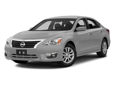Silver 2014 Nissan Altima 2.5 S for sale in Des Moines, IA