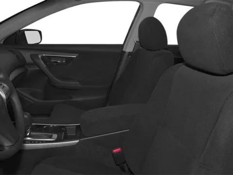 More photos of 2014 Nissan Altima 2.5 S at Capital City Motor Company, IA