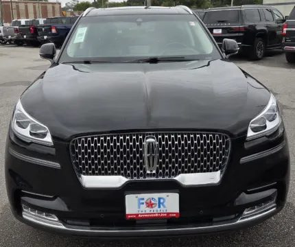 Another view of 2023 Lincoln Aviator Reserve for sale in Des Moines, IA at Capital City Motor Company