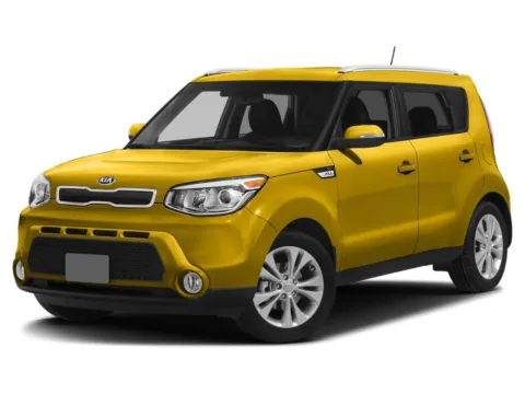 Yellow 2015 Kia Soul ! for sale in Des Moines, IA