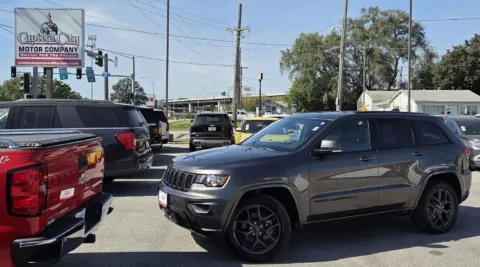 Gray 2021 Jeep Grand Cherokee 80th Anniversary for sale in Des Moines, IA