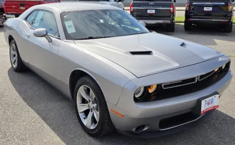 Photos of 2015 Dodge Challenger SXT for sale in Des Moines, IA at Capital City Motor Company