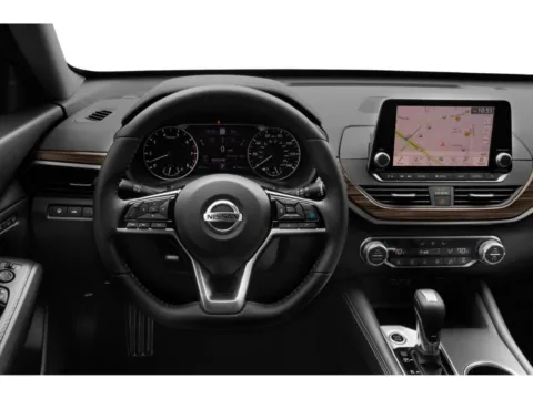 Photos of 2019 Nissan Altima 2.0 Platinum for sale in Des Moines, IA at Capital City Motor Company