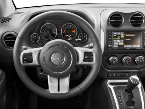 Photos of 2017 Jeep Compass High Altitude for sale in Des Moines, IA at Capital City Motor Company