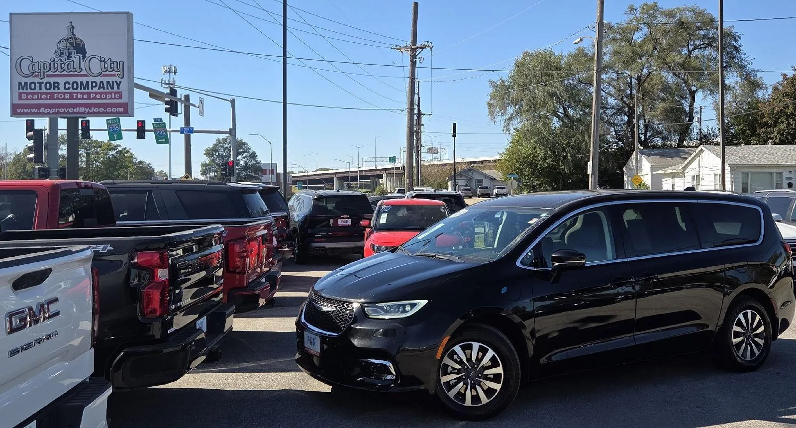 2024 Chrysler Pacifica PHEV