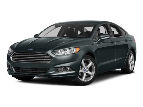 Gray 2016 Ford Fusion SE for sale in Des Moines, IA