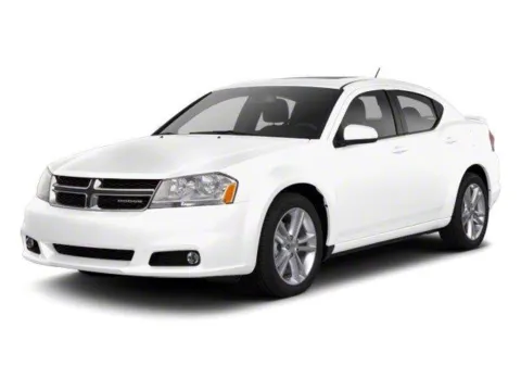 White 2013 Dodge Avenger SE for sale in Des Moines, IA