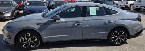 More photos of 2025 Hyundai Sonata SEL at Capital City Motor Company, IA