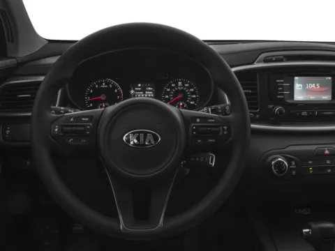 Photos of 2016 Kia Sorento LX V6 for sale in Des Moines, IA at Capital City Motor Company