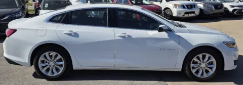 More photos of 2019 Chevrolet Malibu LT at Capital City Motor Company, IA