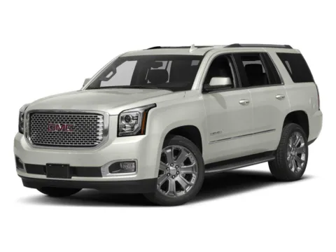 White 2017 GMC Yukon Denali for sale in Des Moines, IA