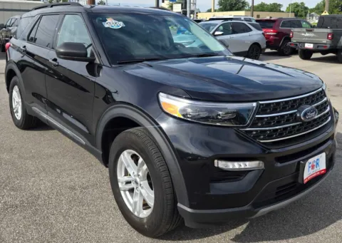 Photos of 2023 Ford Explorer XLT for sale in Des Moines, IA at Capital City Motor Company