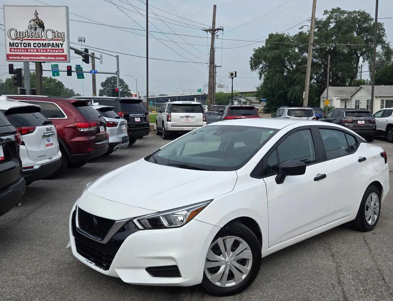 White 2021 Nissan Versa S for sale in Des Moines, IA