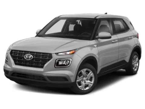 White 2021 Hyundai Venue SE for sale in Des Moines, IA