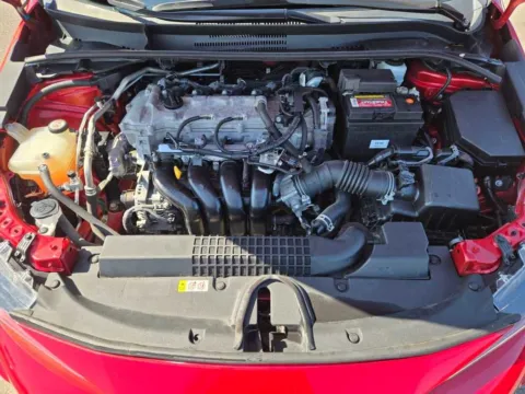 More photos of 2021 Toyota Corolla LE at Capital City Motor Company, IA