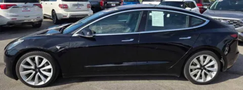 More photos of 2018 Tesla Model 3 Long Range Battery at Capital City Motor Company, IA