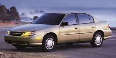 White 2004 Chevrolet Classic for sale in Des Moines, IA