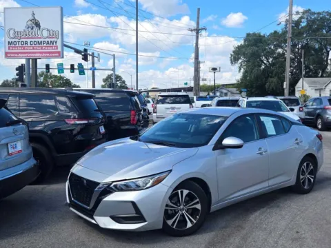 Silver 2022 Nissan Sentra SV for sale in Des Moines, IA