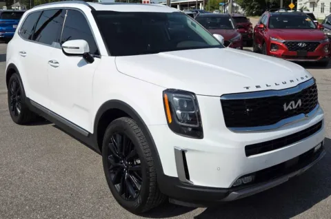 Photos of 2022 Kia Telluride SX for sale in Des Moines, IA at Capital City Motor Company