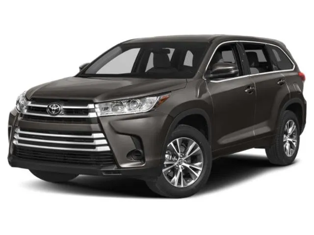 2019 Toyota Highlander LE for sale in Des Moines, IA