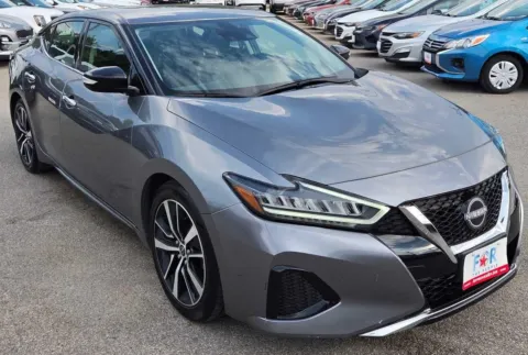Photos of 2023 Nissan Maxima SV for sale in Des Moines, IA at Capital City Motor Company