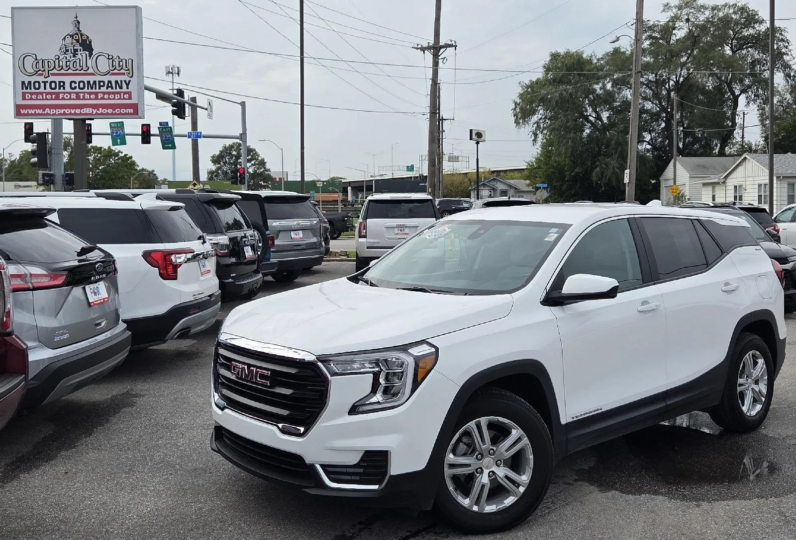 White 2024 GMC Terrain SLE for sale in Des Moines, IA