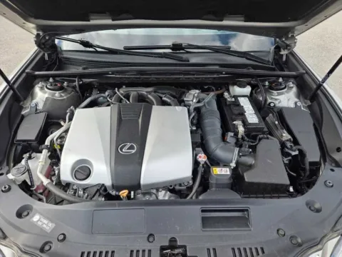More photos of 2021 Lexus ES 350 at Capital City Motor Company, IA