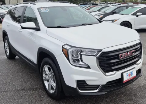 Photos of 2023 GMC Terrain SLE for sale in Des Moines, IA at Capital City Motor Company