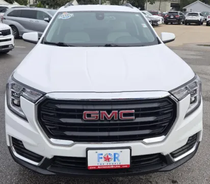 Another view of 2023 GMC Terrain SLE for sale in Des Moines, IA at Capital City Motor Company
