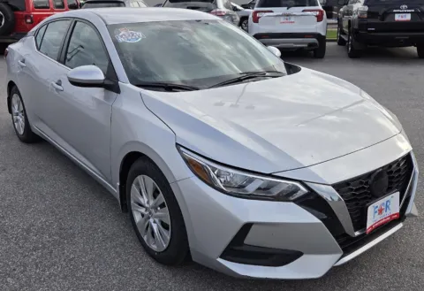 Photos of 2020 Nissan Sentra S for sale in Des Moines, IA at Capital City Motor Company