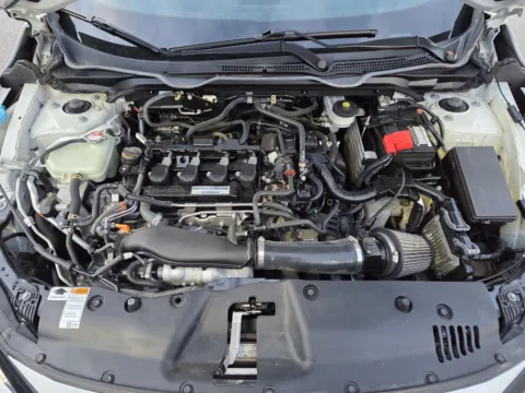 More photos of 2019 Honda Civic Si Sedan at Capital City Motor Company, IA