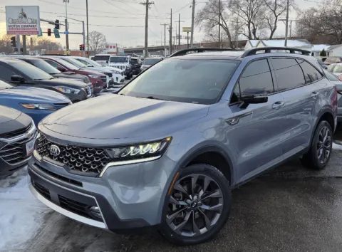 Silver 2021 Kia Sorento EX for sale in Des Moines, IA