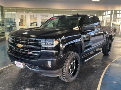 Black 2023 GMC Sierra 2500HD AT4 for sale in Boone, IA