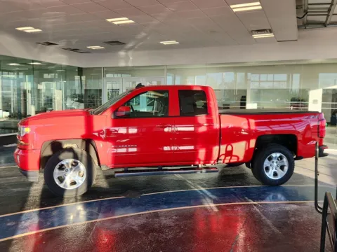 Photos of 2018 Chevrolet Silverado 1500 LT for sale in Boone, IA at Pat Clemons Inc.