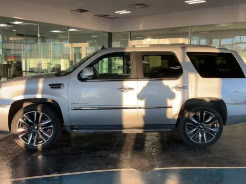 Photos of 2011 Cadillac Escalade Luxury for sale in Boone, IA at Pat Clemons Inc.