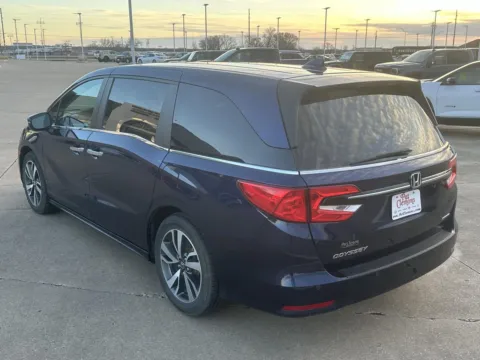 Another view of 2023 Honda Odyssey Touring for sale in Boone, IA at Pat Clemons Inc.